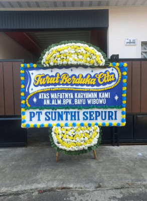 Papan Bunga Duka di Bandar Sono